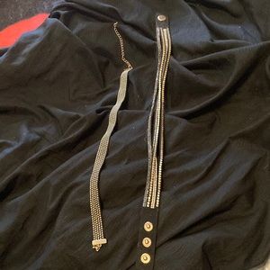 Set of 2 ladies’ choker necklaces